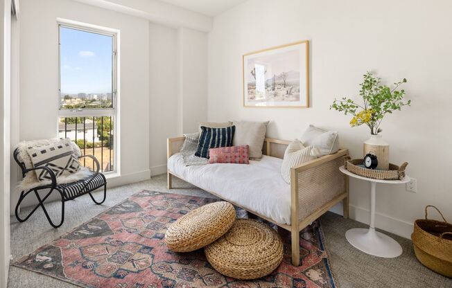 4 beds, 4 baths, 1,370 sqft, $4,765, Unit 407