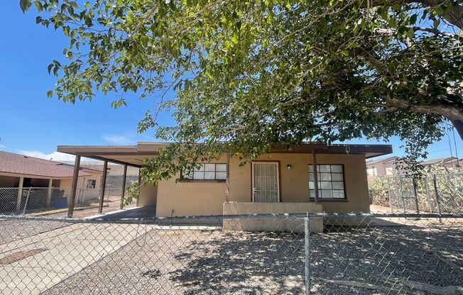 Cute 3-bedroom, 1-bathroom Home