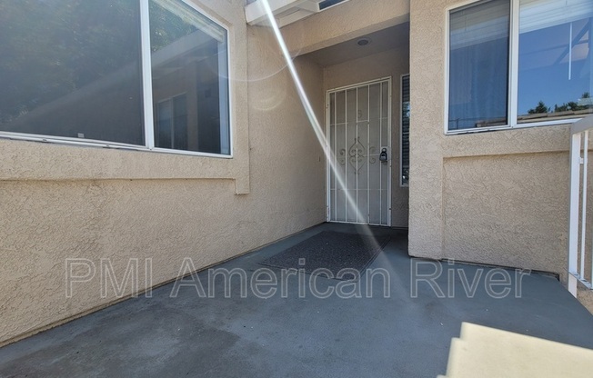 2 beds, 2 baths, 1,114 sqft, $1,795