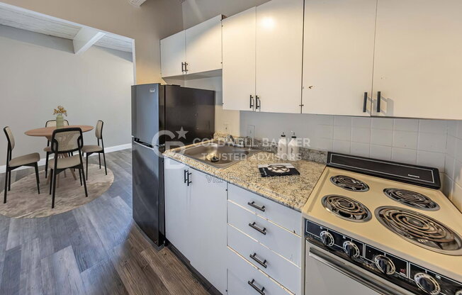 1 bed, 1 bath, 650 sqft, $680, Unit 208