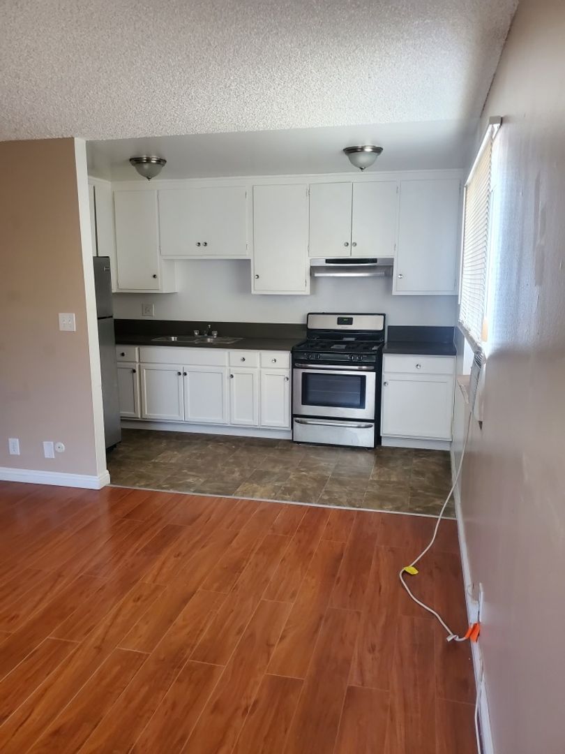 Rose Gold LLC (24th St.)