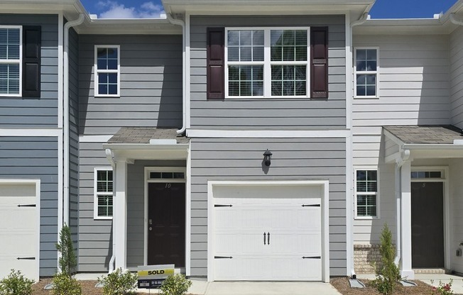 10 SWEETSPIRE DR