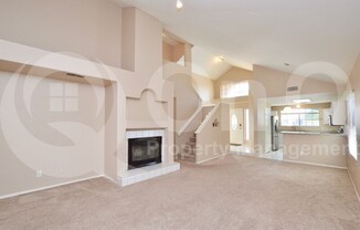 5754 W DRAKE CT