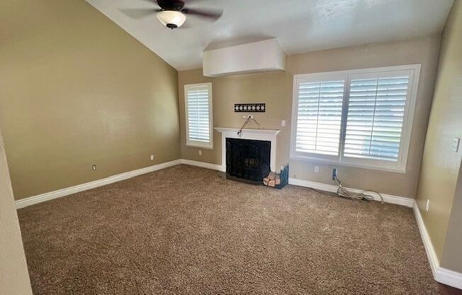 2 Bedroom Condo for Rent w/ Many Upgrades!