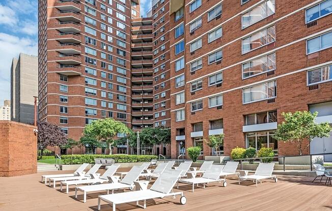 4 beds, 2 baths, 1,255 sqft, $10,585, Unit 10A