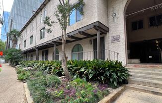 Great Downtown Condo for Lease - 505 W 7th Unit 114