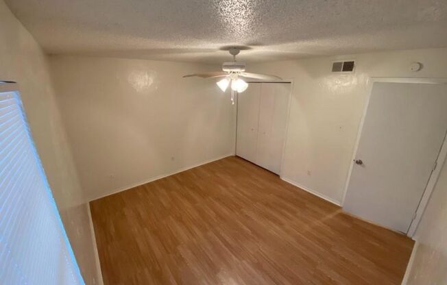 2 beds, 1.5 baths, 1,000 sqft, $1,150, Unit 4936 Diaz Unit 6