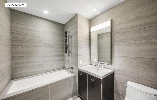 1 bed, 1 bath, 695 sqft, $5,000, Unit 17N