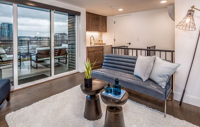 Park Central Townhomes - 4 Stories, 3 bedrooms, 31/2 bathrooms, 2 car garage and a rooftop deck with a view!