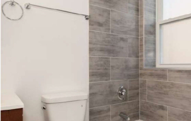 1 bed, 1 bath, 446 sqft, $1,400, Unit 4046-2