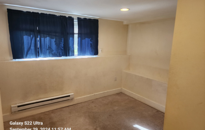 1005 KENTISH RD