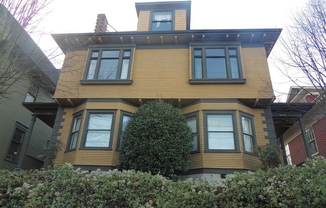 1419 Boylston Ave