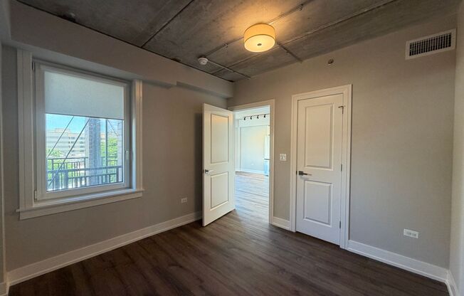 2 beds, 2 baths, 908 sqft, $3,700, Unit 952-607