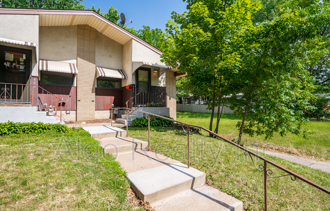 440 JAYNE ST