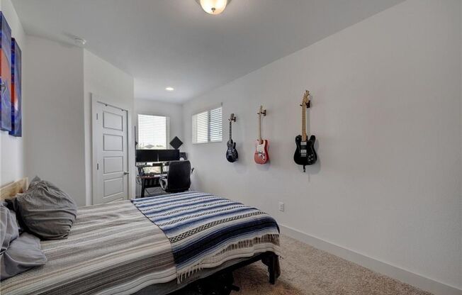 Eastwood at Riverside #47