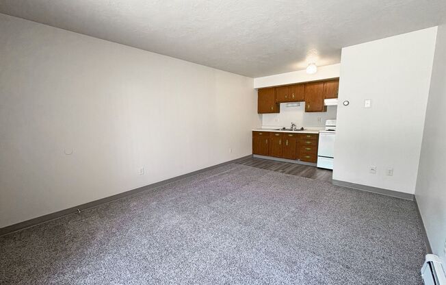 Royal Suites Apartments on Minot's North Hill