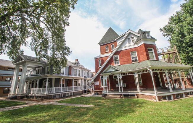 502 W. Elm
