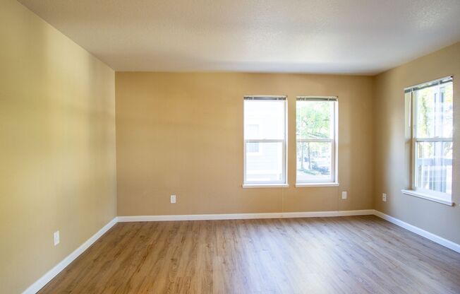 1 bed, 1 bath, $1,565, Unit 220-03