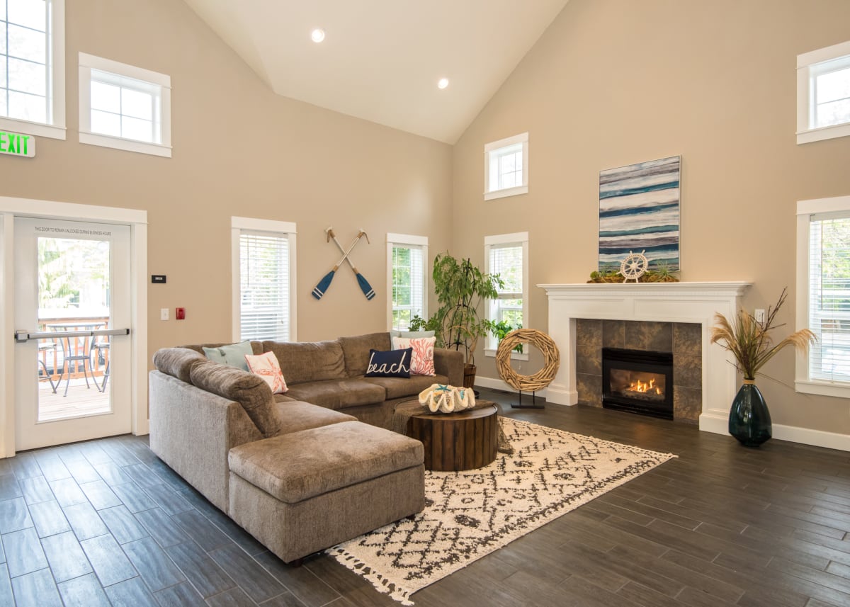 Stillwater Apartments