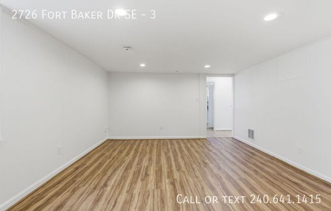 2726 FT BAKER DR SE
