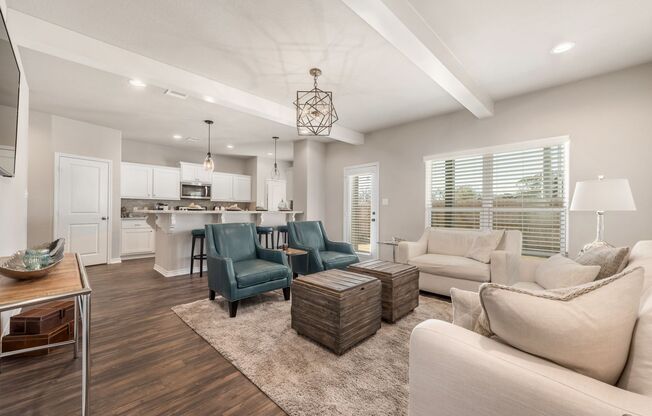 Gorgeous 4/4.5 Pershing Pointe Townhome! Available For August Pre-Lease!