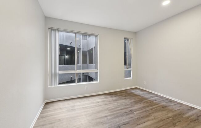 3 beds, 1.5 baths, 1,200 sqft, $2,798, Unit 409