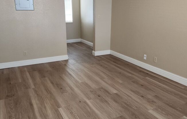 Studio, 1 bath, 320 sqft, $895, Unit D105