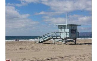 1315 OCEAN PARK BLVD
