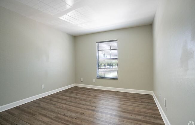 1 bed, 1 bath, 650 sqft, $1,175