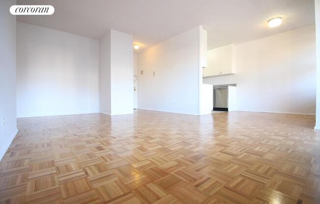 1 bed, 1 bath, 760 sqft, $4,500, Unit 12D