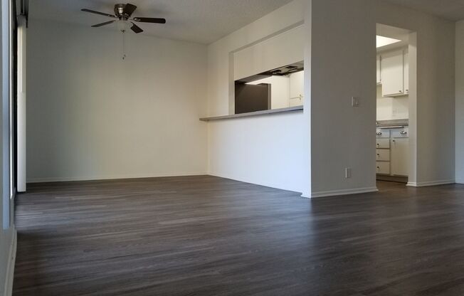 1 bed, 1 bath, 832 sqft, $2,225, Unit 121