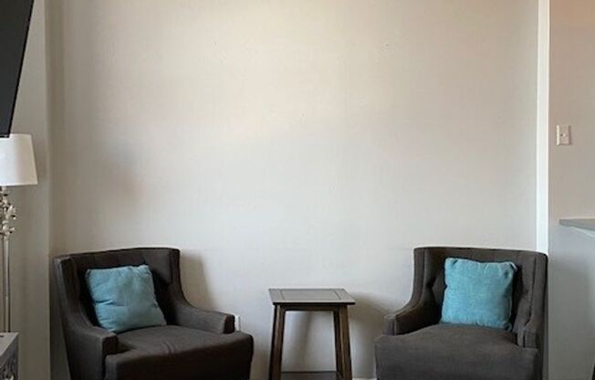 2 beds, 2 baths, 1,028 sqft, $1,699, Unit 806