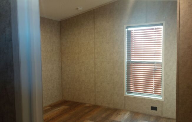 2 beds, 1 bath, 624 sqft, $795, Unit 845