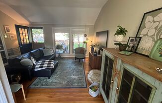 2 beds, 1 bath, $2,000