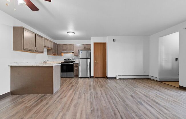 Harvest View Apartments-Heat/Water Included