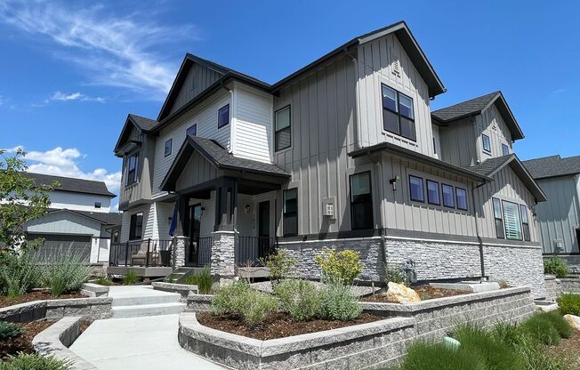 Perfection Defined in Exclusive Castle Pines!