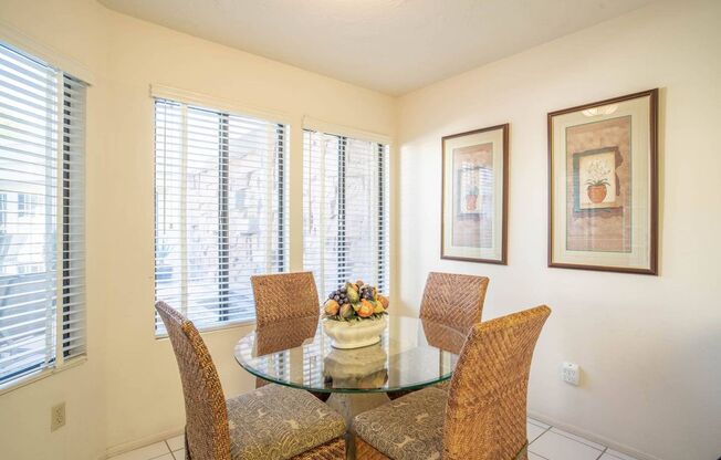 3 beds, 3.5 baths, 2,000 sqft, $9,000, Unit Santa Rosa Cove