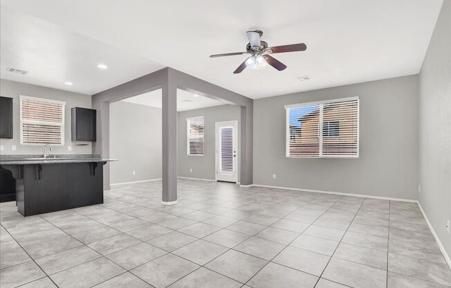 Immaculate 3 Bed / 2.5 Bath Home for Lease in Desirable Mountains Edge!