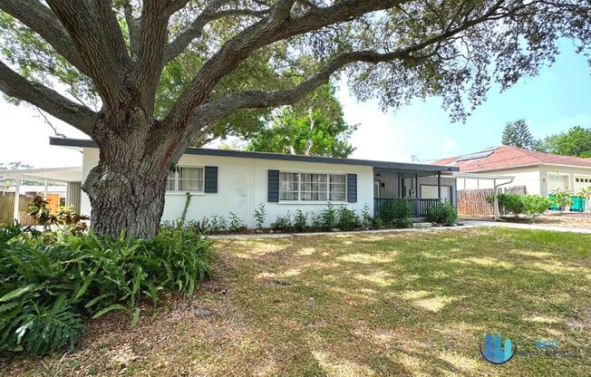 3 Bed 2 Bath Home for Rent in Seminole, FL *Available NOW*