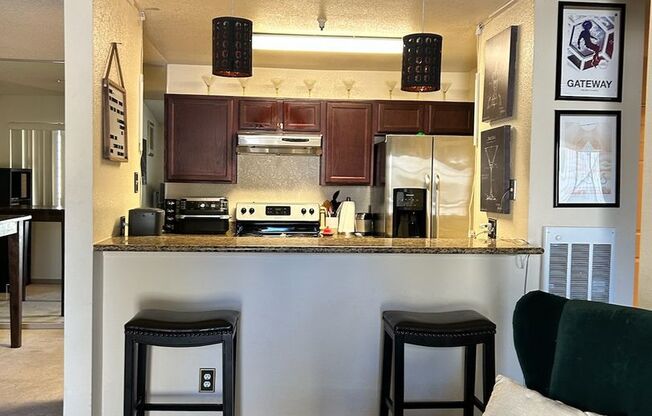 1 bed, 1 bath, $2,460