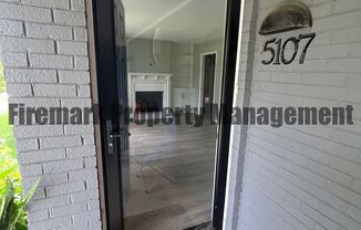 2 beds, 1 bath, 1,000 sqft, $1,549, Unit 5107