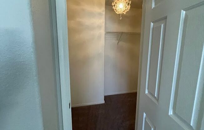 2 beds, 2 baths, $1,995