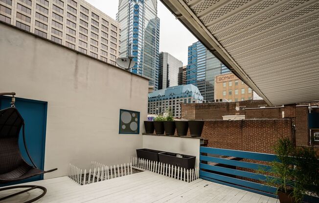 2 beds, 2 baths, 2,150 sqft, $4,700, Unit 03