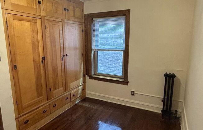 1 bed, 1 bath, 425 sqft, $1,965, Unit 233-322