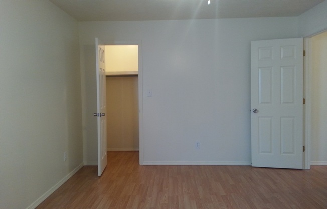 2 beds, 1.5 baths, 1,050 sqft, $795, Unit 40