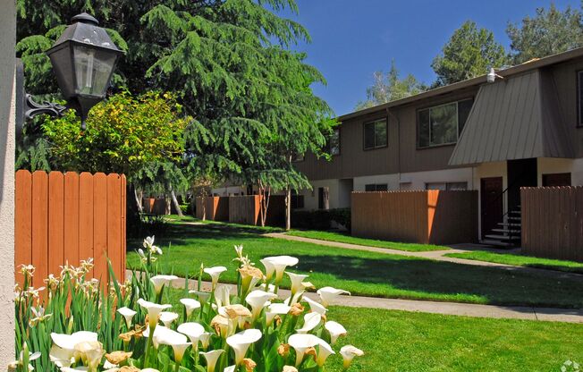 1 bed, 1 bath, 680 sqft, $1,329, Unit 066