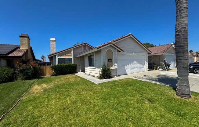 Charming Single-Story 3 Bedroom Home in Prime Murrieta Location – Landscaping Included!