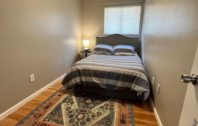 2 beds, 1 bath, 800 sqft, $1,475, Unit 5