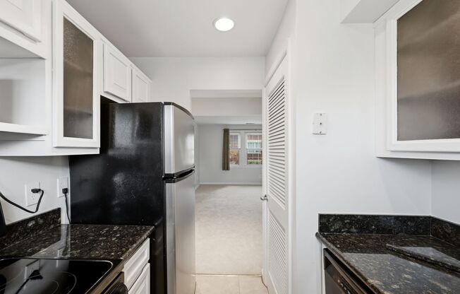 1 bed, 1 bath, $1,928, Unit Unit #4