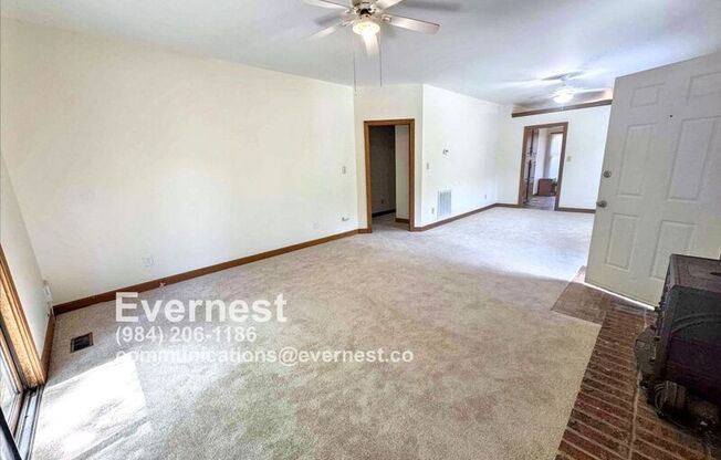 101 GRANBY CT